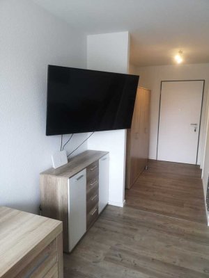 Neuwertige 1-Raum-Wohnung mit Balkon und Einbauküche in Aachen