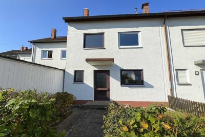 *** Charmantes Reihenmittelhaus mit Potenzial in Pfaffenhofen an der Roth ***