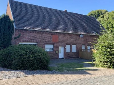 Idyllisches und geräumiges Haus mit Einliegerwohnung in Waldfeucht