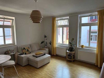 Wunderschöne 2-Zimmer Wohnung mitten in der Altstadt