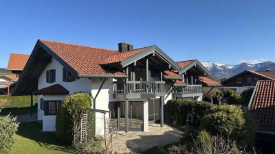 Großzügiges und lichtdurchflutetes Doppelhaus in Oberstaufen provisionsfrei zu verkaufen