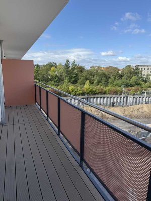 Erstbezug mit Balkon und Einbauküche: Exklusive 2-Zimmer-Wohnung mit geh. Innenausstattung