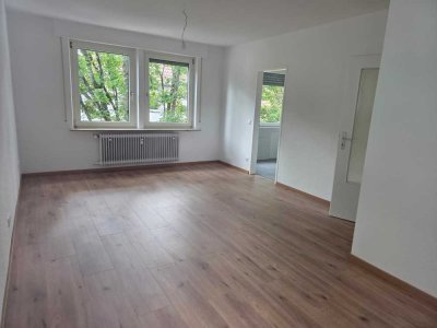 2 Zimmer Wohnung in Stgt.-Feuerbach
Erstbezug nach Modernisierung !!!