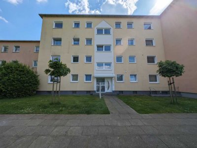Großzügige, renovierte 4-Zimmer Wohnung zu vermieten!