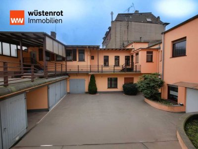 Selber im ruhigen Hinterhof wohnen, Hauskredit mit Unterstützung der Mieteinnahmen abbezahlen!
