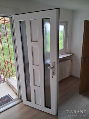 " Meine Miete" Doppelhaushälfte mit großzügigem Garten in Hof !