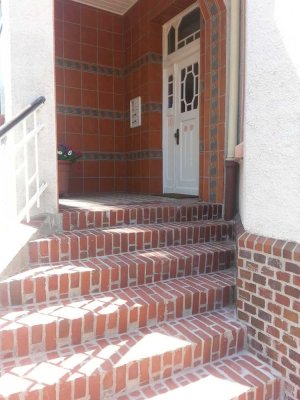 Exklusive 4,5-Zimmer-Erdgeschosswohnung im historischen Offiziershaus mit Garten & Wintergarten