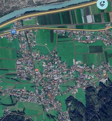 3-Zimmer Maisonette mit Balkon und Carport