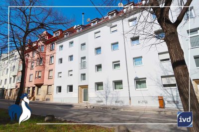Urban Chic! Frisch renovierte 3-Zimmer-Wohnung mit Loggia und EBK im modernisierten Haus in S-Ost