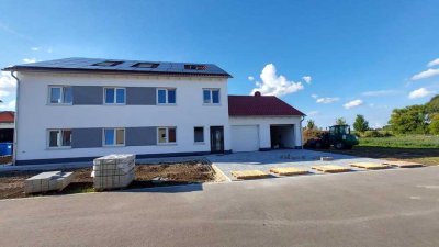 Attraktive 4-Raum-Wohnung mit EBK und Balkon / Heizkosten in NK enthalten