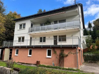 Gepflegtes Zweifamilienhaus in Aglasterhausen