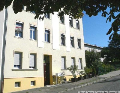 Neu -- topsanierte, ruhige 2-Raum-WE mit komplett neuem Duschbad !