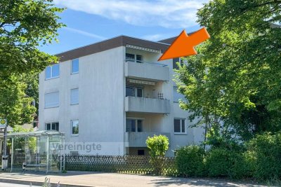 3,5 Zimmerwohnung mit EBK - Balkon und Garage