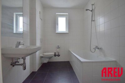 FREUNDLICHE 1 ZIMMERWOHNUNG MIT BALKON IN ASCHACH - TOP 11