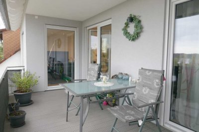 Jockgrim: Lage und Aussicht topp! 3-Zi.-Whg. mit Balkon, Garage, Stellplatz