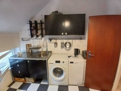 Charmante 2-Zimmer-Wohnung im Altbau-Charme – ideale Kapitalanlage