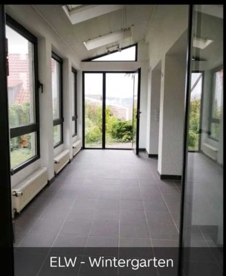 Loftartige 2-Raum-Wohnung mit Einbauküche in Budenheim