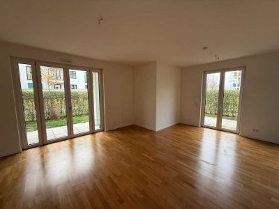 EG-Wohnung mit Terrasse und großem Garten!