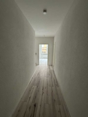 Schöne, renovierte Etagenwohnung im Herzen von Pirmasens zu vermieten!