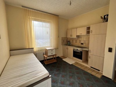 MÖBLIERTES 1-ZIMMER-APPARTMENT FÜR LANGFISTIGE MIETER!