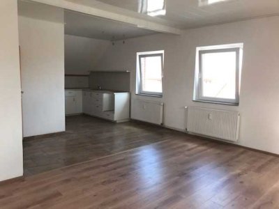 Helle 2-Zimmer Dachgeschosswohnung in Wendeburg