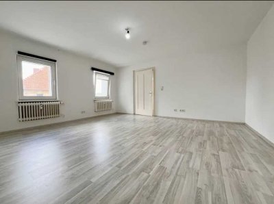 Helle 3-Zimmer Wohnung in Heinersreuth mit Garage