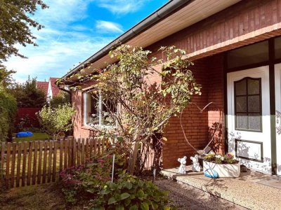 Familientraum in Friedrichsfehn -
Großzügiges Zuhause mit Erweiterungsmöglichkeite