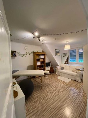 Helle 2,5-Zimmer Dachgeschosswohnung in Eppelheim