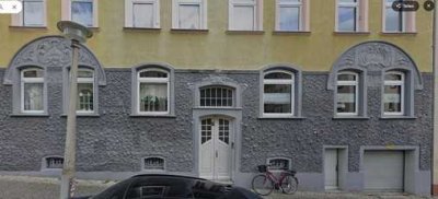 Attraktive 3-Zimmer-Dachgeschosswohnung mit Balkon in Halle