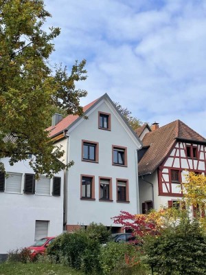 ** Interessante Kapitalanlage ** Schmuckes 4 Parteienhaus Nähe Markplatz Weinheim
