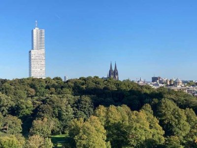 DomBlick!  -  Bezugsfrei!  -  Renoviert!