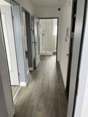 Gemütliche 2 Zimmer Dachgeschosswohnung