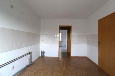 Schnäppchen-Wohnung mit großem Tageslichtbad