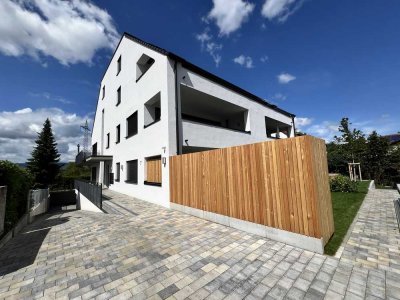 Exklusive 4-Zimmer-Wohnung mit sonnenverwöhntem Südbalkon