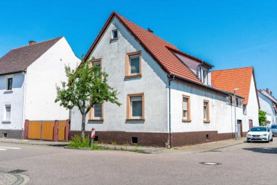 Sanierungsbedürftiges Einfamilienhaus mit Potenzial im Ortskern von Eggenstein