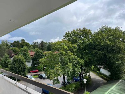 Gut geschnittene, großzügige 3-Zimmer-Wohnung mit Balkon in Geretsried