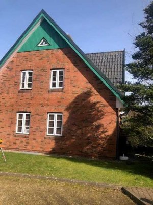 REIHENENDHAUS  (Ferienvermietung genehmigt)