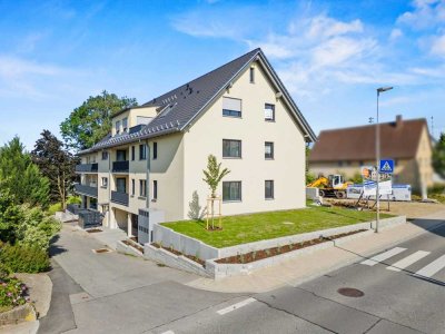 Komfortabel & lichtdurchflutet: Schwellenlose EG-Wohnung mit Garten in Achstetten