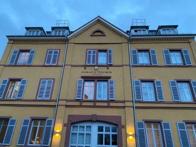 3,5-Zimmer-Wohnung mit Balkon und Einbauküche in denkmalgeschütztem Gebäude in Herbolzheim