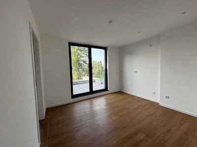 Exklusives Wohnglück im 2.OG mit toller Ausstattung, Aufzug und Dachterrasse!