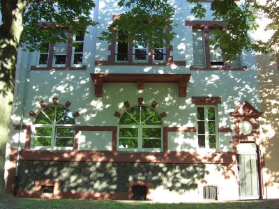 4 ZKBWC in Jugendstilvilla an der Grünanlage des Adenauerringes