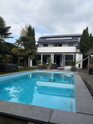 Einfamilienhaus mit Einliegerwohnung und großem Garten in Düsseldorf – Flingern von Privat