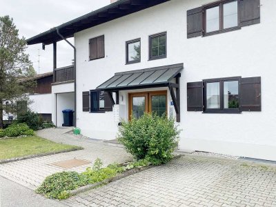 Sonnige ca. 90 m2 große 3-Zimmer Wohnung mit Loggia in ruhiger Lage in Rimsting