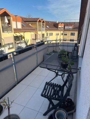 Großzügige 3-Zimmer-Dachgeschosswohnung (107 m²) mit Balkon & Tiefgarage in Heilbronn-Horkheim
