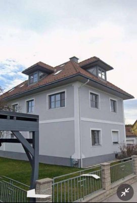 Zweifamilienhaus mit Garten