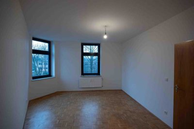 Lichtdurchflutete 2-Zimmer-Wohnung in Essen-Leithe mit Charme!
