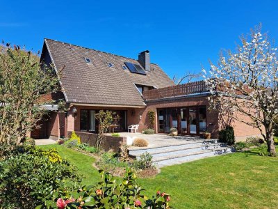 Familienfreundliches 7 - Zimmer – Einfamilienhaus mit Traumgrundstück, Mehrgenerationenhaus