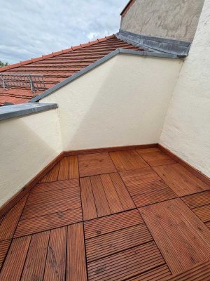 Renovierte helle 3 Raumwohnung in Bahnhofsnähe mit Terrasse