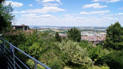 Moderne, komplett möbliert, 2-Zimmer-Wohnung am Gerlinger Stadtrand - frisch renoviert!