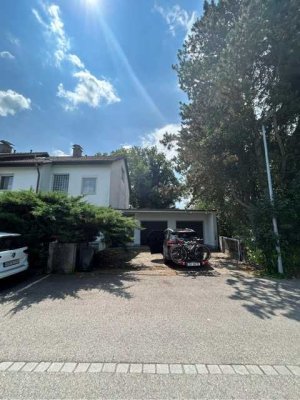 Doppelhaushälfte in Bestlage mit unverbaubarem Blick